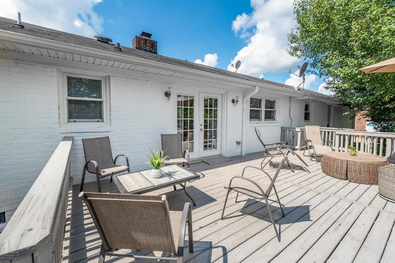 Charming, Cozy Home Close To Uptown, Airport & Whitewater Center Charlotte