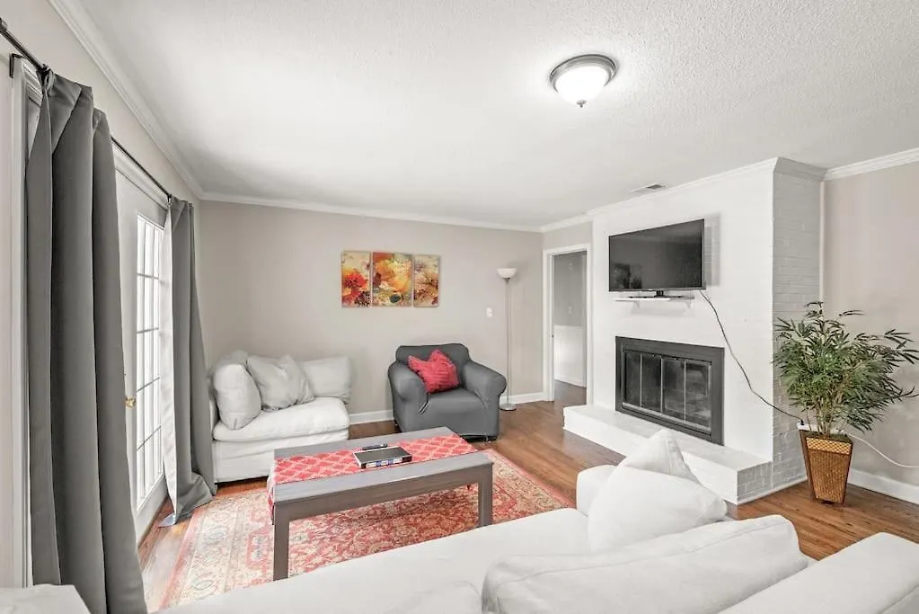 Holiday home Charming, Cozy Home Close To Uptown, Airport & Whitewater Center Charlotte